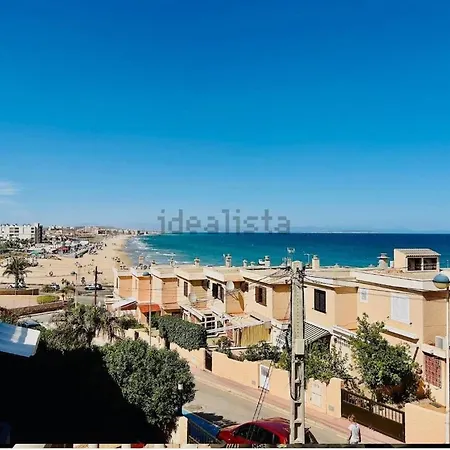 Seaview Semesterbostad