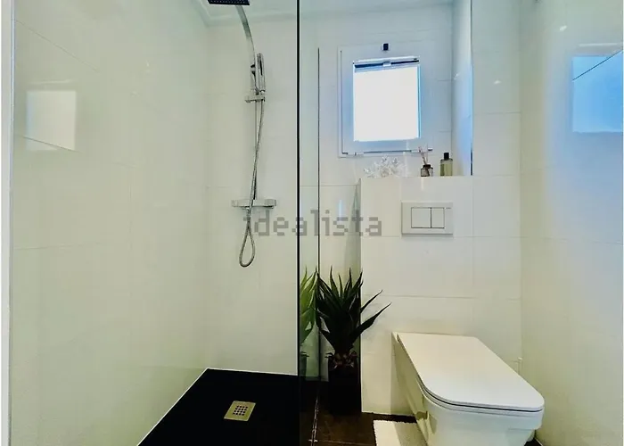 Seaview Semesterbostad